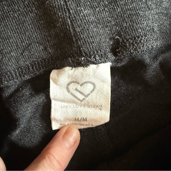 Aeropostale Black sweats with White Text - Picture 2 of 2